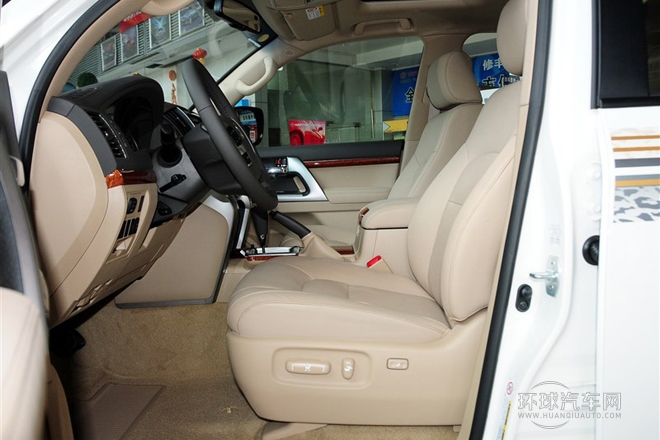 2012款 4.0L 自动VX