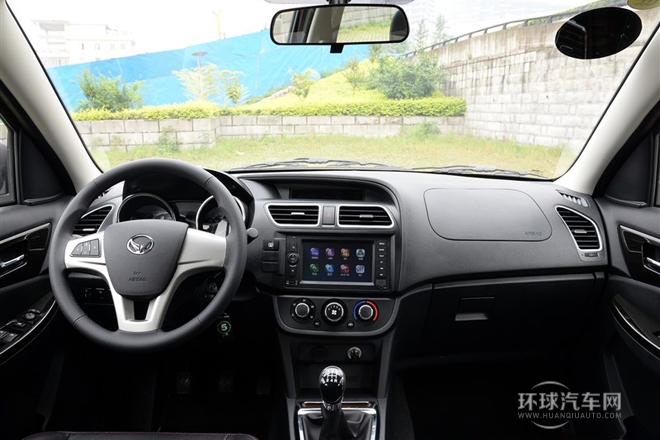 2014款 1.5L 手动豪华型