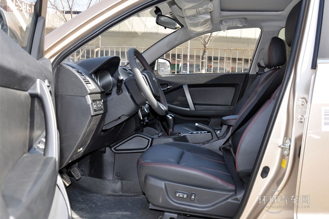 2014款 2.0L 手动尊贵型