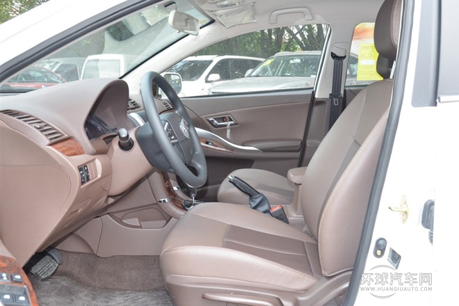 2014款 1.6L 自动尊贵型