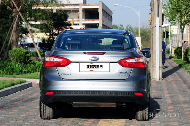 2012款 三厢 1.6L AT风尚型