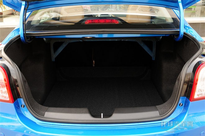 2014款1.5L手动   精英型