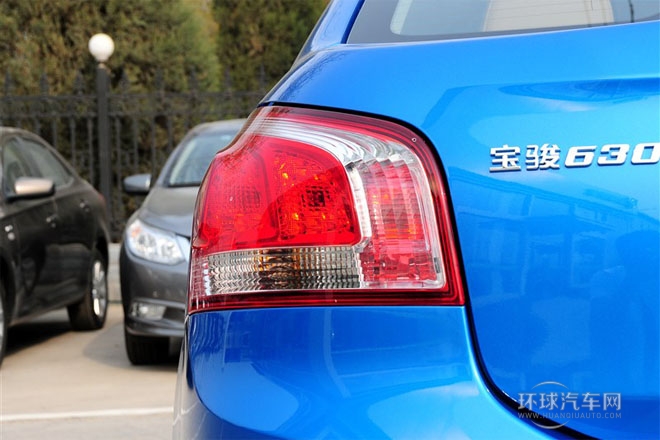 2014款1.5L手动   精英型