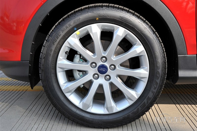 2013款 1.6L GTDi 两驱风尚型