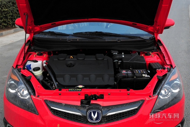 2012款 三厢 1.5L 手动尊贵型