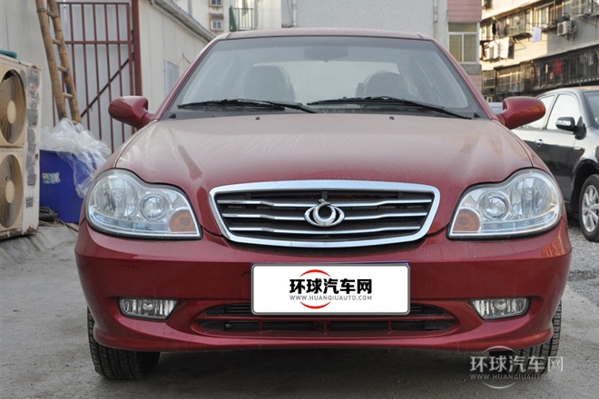 2012款 1.0L 手动进取型