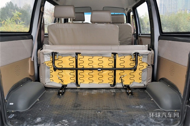 2010款 1.0L金钻标准型EQ465i-21 3U