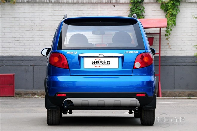 2012款 改款 1.2L 手动运动版活力型