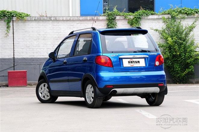 2012款 改款 1.2L 手动运动版活力型