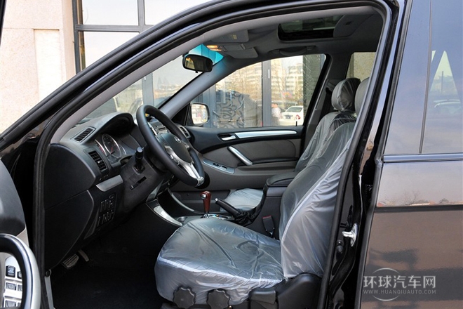 2011款 2.4L 自动两驱超豪华型