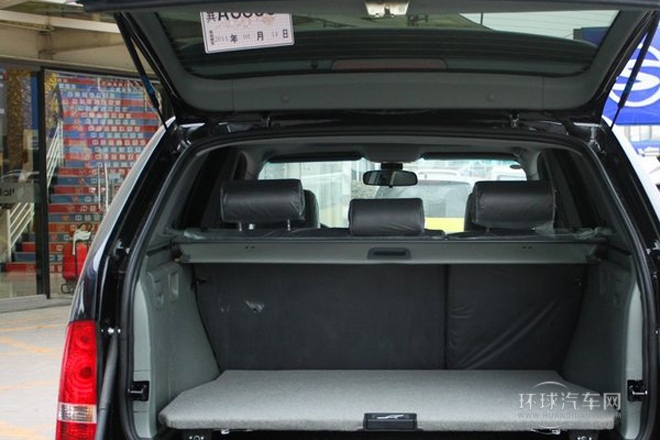 2011款 2.4L 手动四驱豪华型