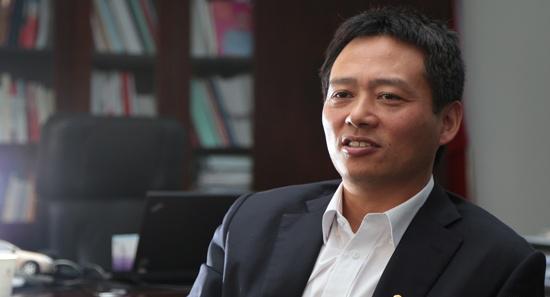 东风乘用车公司总经理李春荣