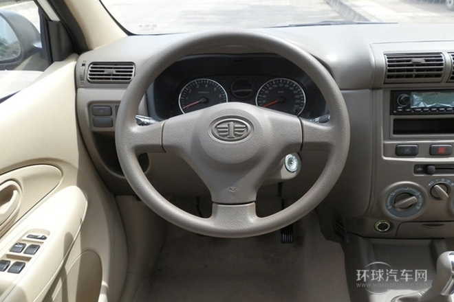2014款 1.3L 手动5座超值版