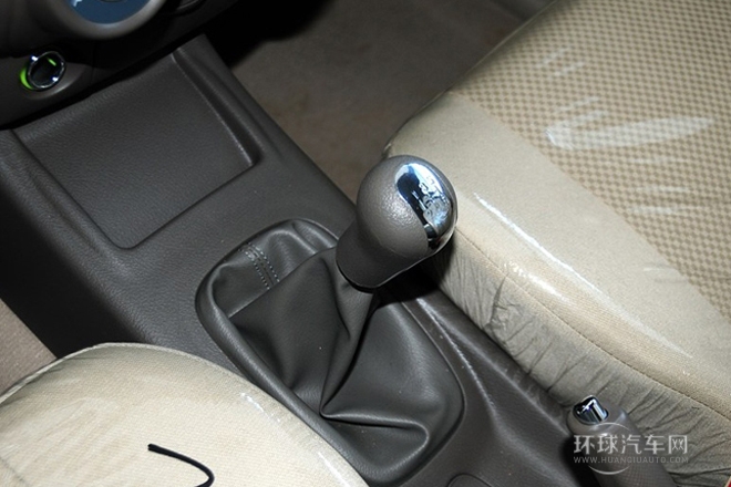 2011款 超值版 1.3L 手动5座