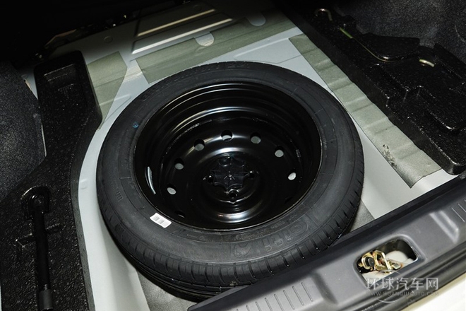 2012款 1.5L 进取型