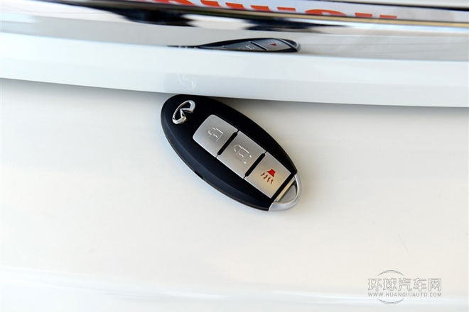 2013款 2.5L 四驱优雅版