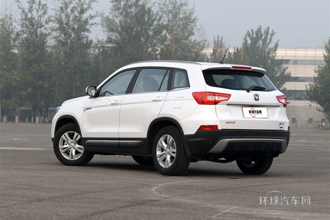 2014款 2.0L 手动舒适型