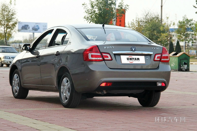 2012款 三厢 1.6L 手动舒适型