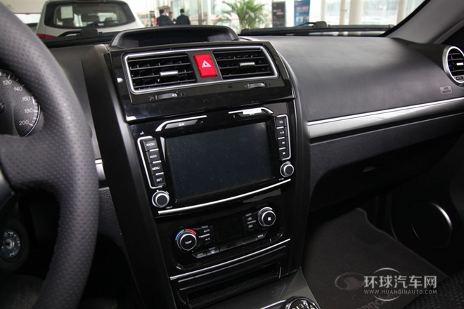 2013款 智尊版 2.0L手动四驱进取型