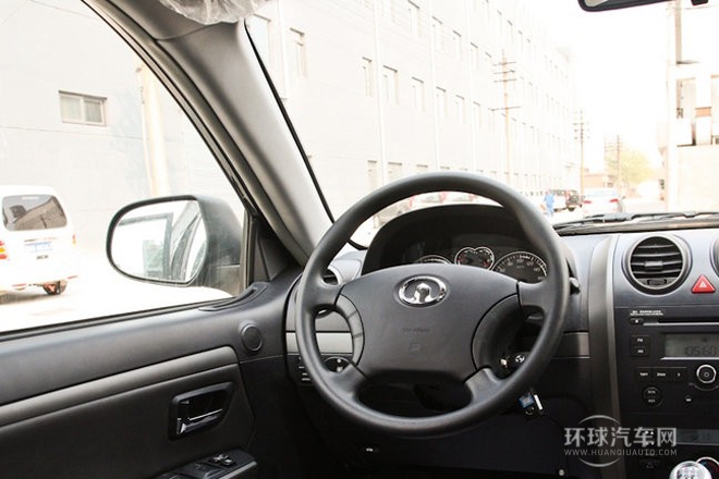 2013款 智尊版 2.0L手动四驱进取型