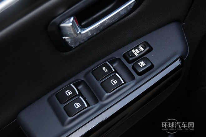 2013款 智尊版 2.0L手动两驱进取型