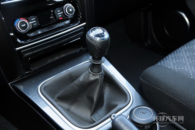 2013款 智尊版 2.0L手动两驱进取型