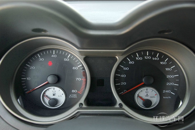 2013款 三厢 1.5L 自动精英型