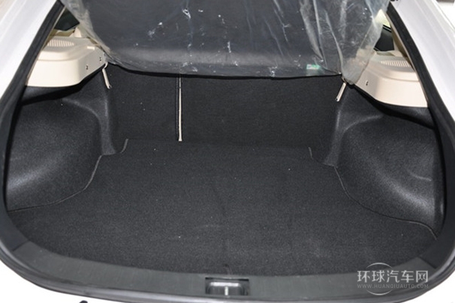 2012款 Sportback 1.8L 自动尊贵型