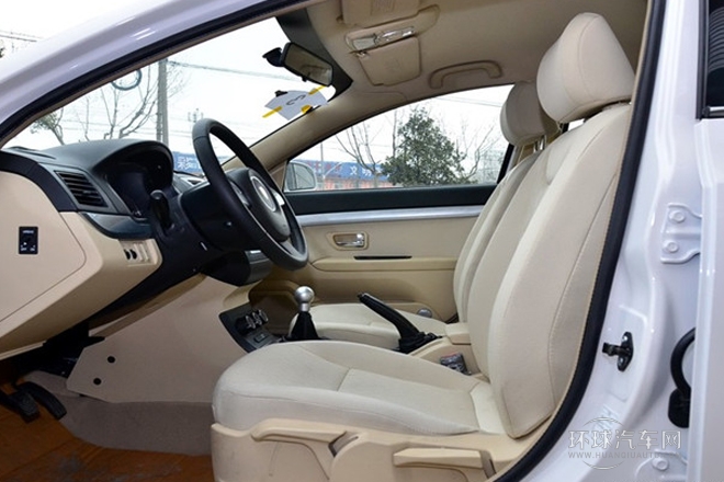 2012款 三厢 1.8L 手动风尚版