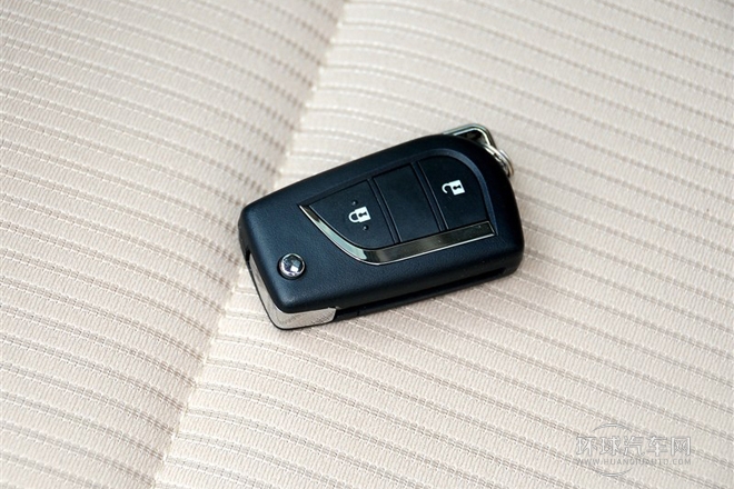 2013款 2.0L CVT四驱风尚版