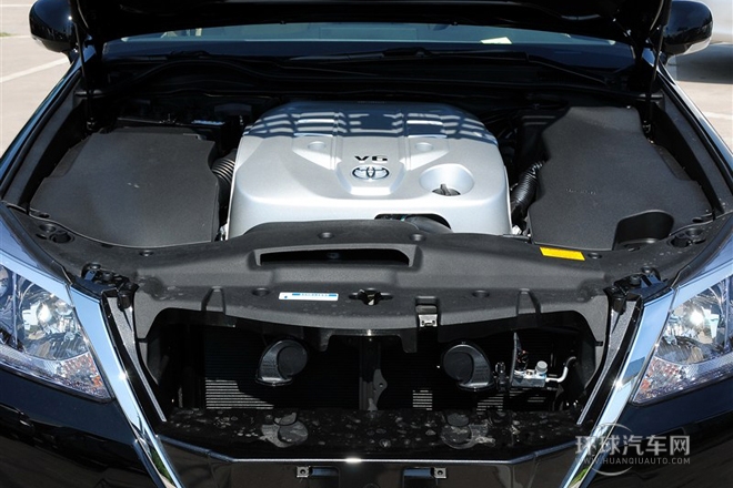 2012款 V6 2.5L Royal Saloon尊贵版