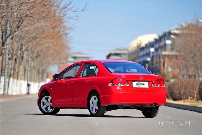 2012款 1.8L 自动