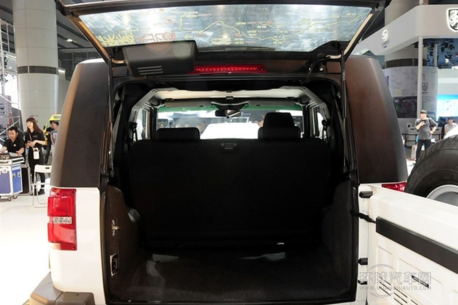 2014款 2.4L 手动穿越版