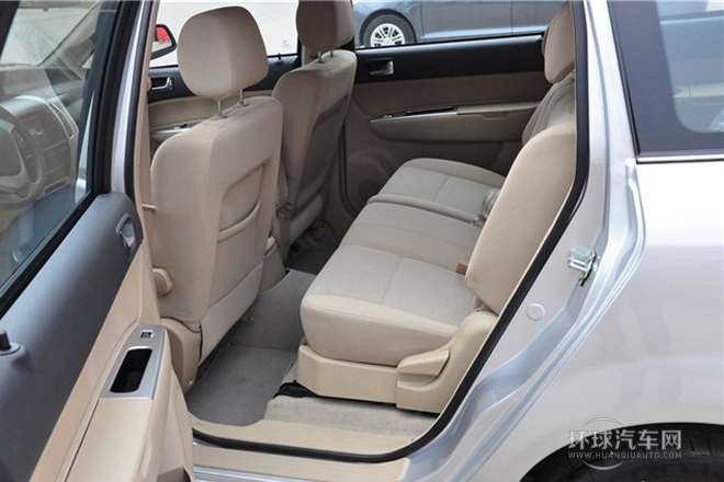 2012款 2.0L 手动舒适型