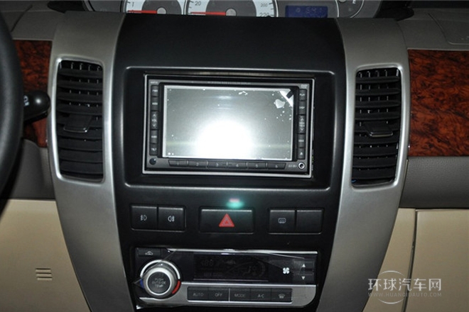 2012款 2.0L 手动豪华型