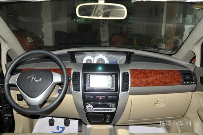 2012款 2.0L 手动豪华型