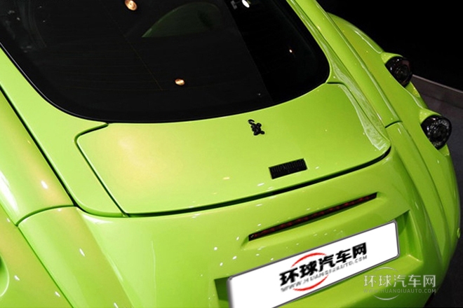2012款 4.4T MF4