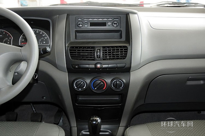 2014款 1.5L 手动标准型7座 国V
