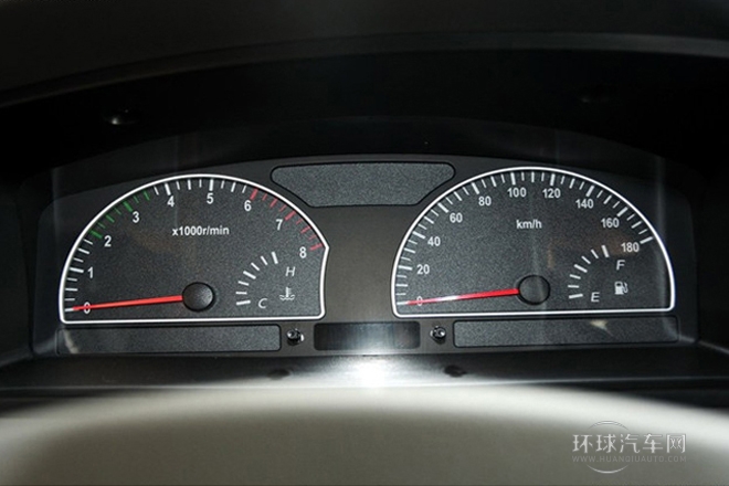 2014款 1.5L 手动标准型7座 国V