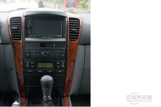 2012款 2.0L 两驱公务版