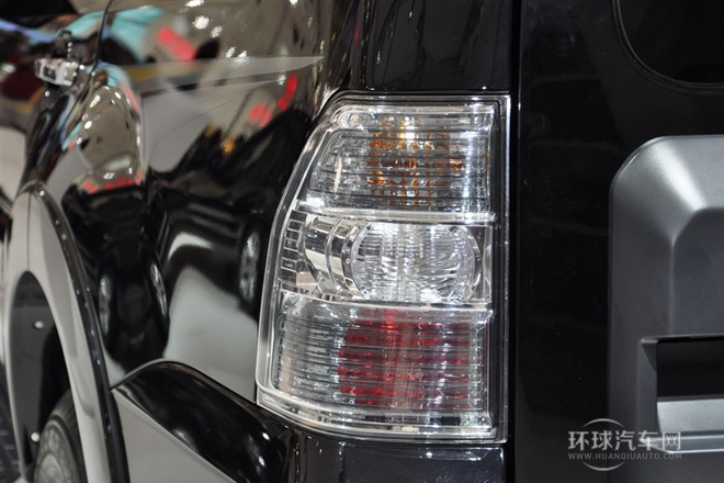 2015款 3.0L 精英版 国IV