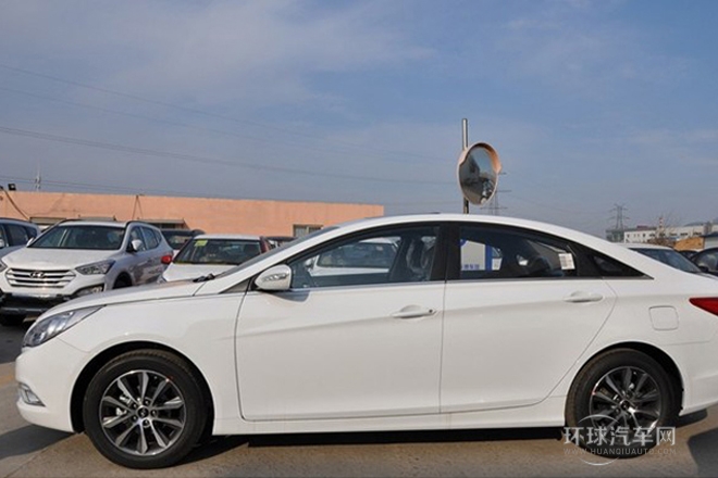2014款 2.0L 自动领先型
