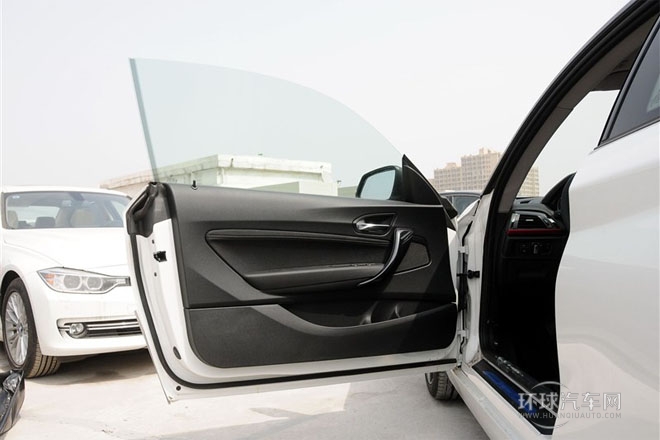 2014款 220i 运动设计套装