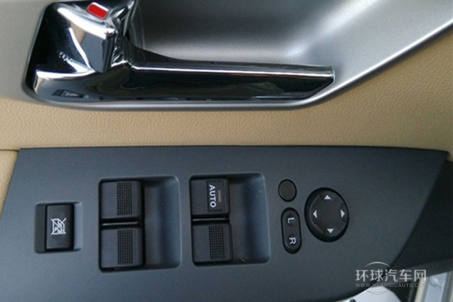 2014款 2.0T两驱精英型4D20B