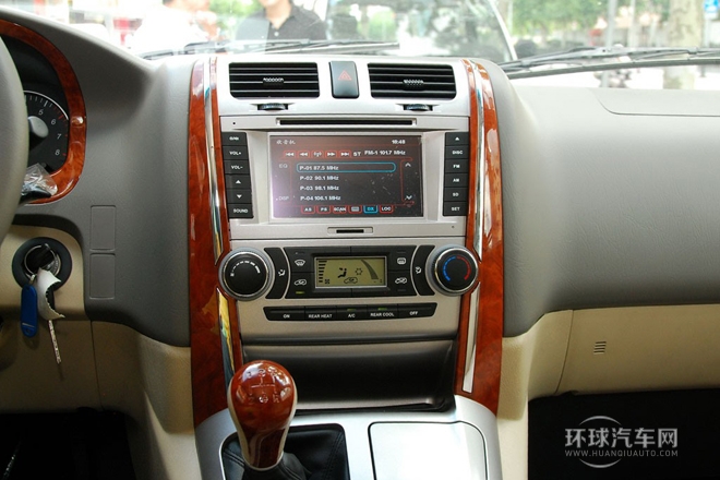 2010款 2.7L-3代 御领豪华型长轴9座2TR