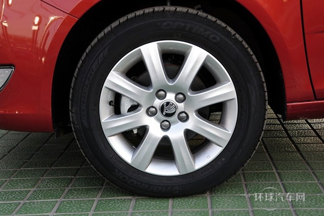 2013款 1.4L 自动晶灵版