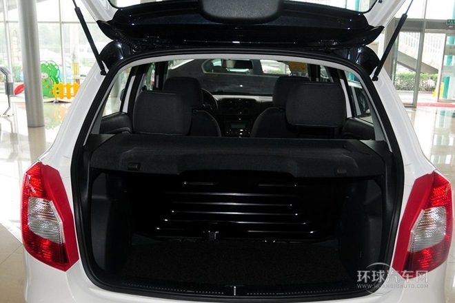 2013款 1.6L 自动Sport版