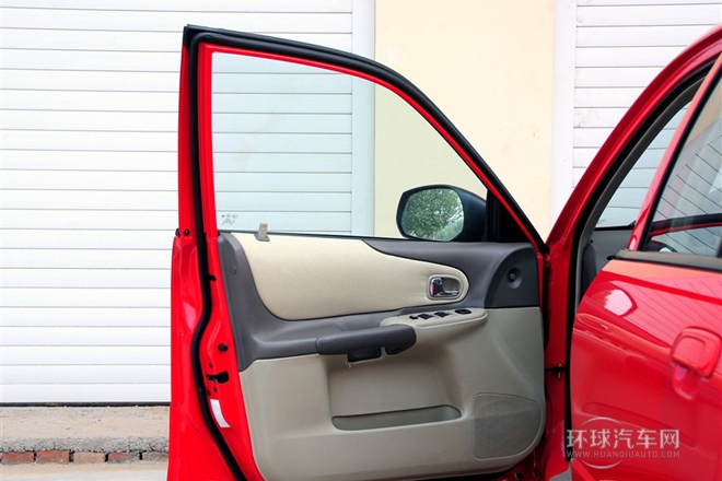 2011款 1.3L 手动豪华型