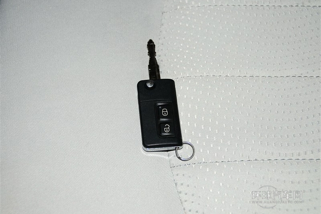 2014款 三厢 1.6L 手动冠军版