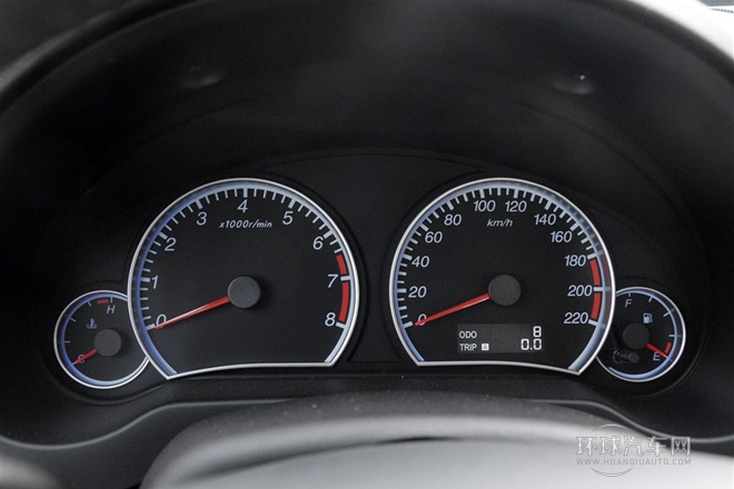 2013款 三厢 1.6L 手动精英版
